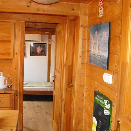 בודפשט Hungaria Guesthouse חדר תמונה