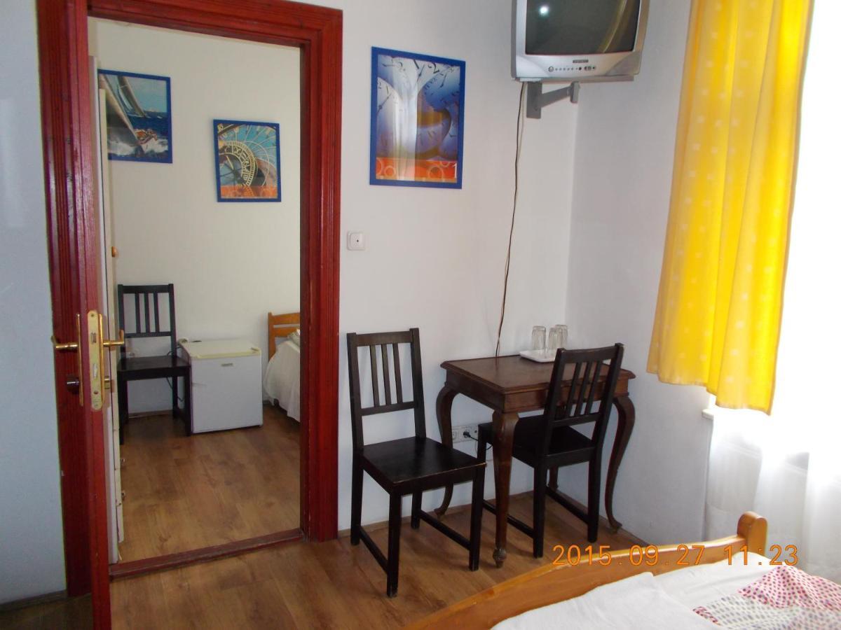 בודפשט Hungaria Guesthouse מראה חיצוני תמונה